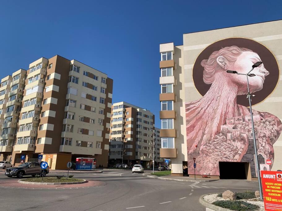 Lovely Bacau 1 Bedroom Apartment Exterior photo